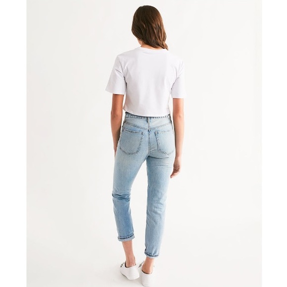 Haute Mess Loose Fit Boxy Cropped Tee NWT - Picture 4 of 6